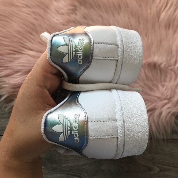 New Rare Adidas Superstar Metallic Multi Color - Picture 2 of 4